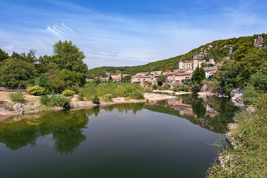 River Ardeche along the old town Vogue