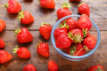Ripe strawberry in a plate