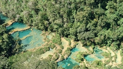 Chutes d'eau de Semuc Champey