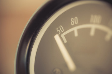 Car oil temperature gauge