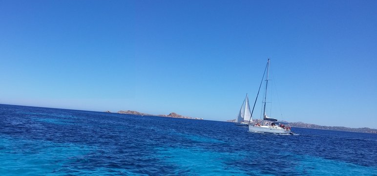 Palau, la maddalena, sardaigne, italie, mer, m&eacute;diterrann&eacute;e, vague, montagne, bateau, crique, paysage, ciel, voilier,