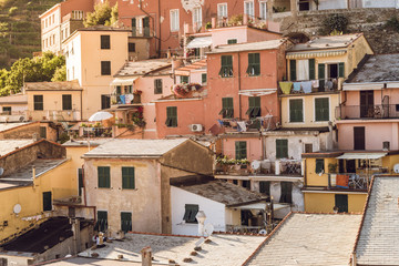 Fototapeta na wymiar Nachmittagslicht an einem Sommertag in Vernazza, Cinque Terre, Liguria, Italien
