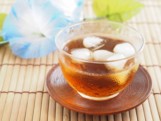冷たい麦茶