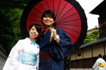 japanese young couple kimono