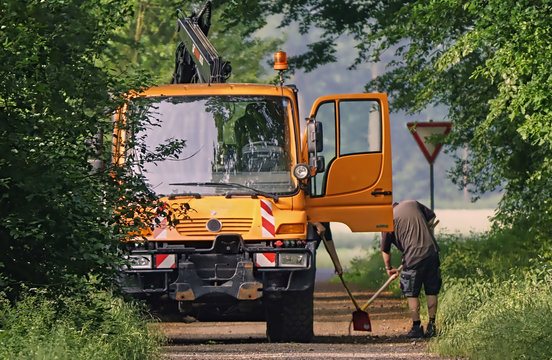 Roadwork01