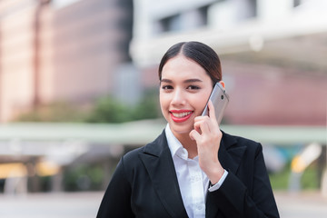 businesswoman talking on mobile phone