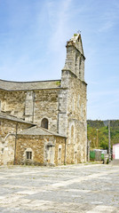 Fototapeta na wymiar Vista de antiguos edificio de Meira, Lugo, Galicia, España