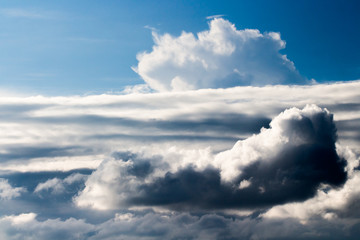 Obraz premium colorful dramatic sky with cloud at sunset