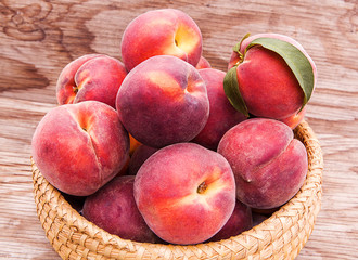 tatlı sulu şeftali