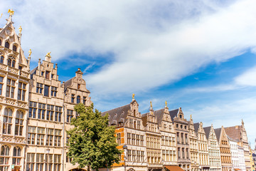 Fototapeta na wymiar View on the beautiful buildings on the Grote Markt square in Antwerpen city in Belgium