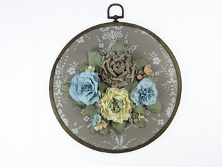 Insulated hand-held pulleys and flowers