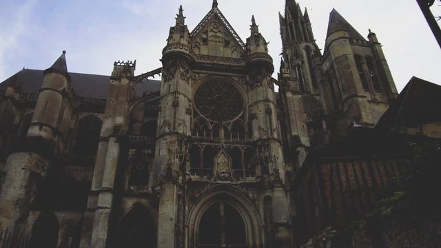 Chateau Senlis
 サンリス城