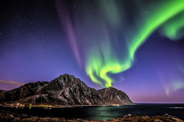 Northern lights above "Mt. Stornappstinden" in Flakstad, Lofoten islands