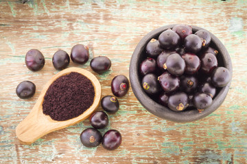 Fruits and acai powder originating from the Amazon  (Euterpe oleracea)