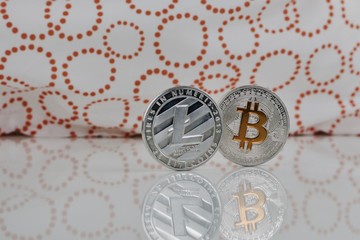 Obraz na płótnie Canvas Silver Litecoin and Bitcoin