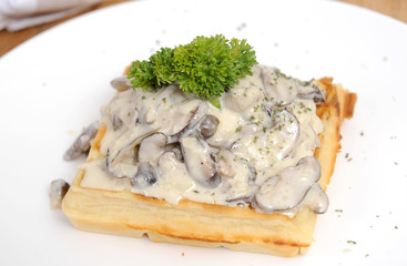 mushrooms and cream