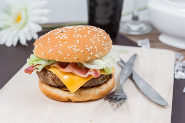 home made cheeseburger