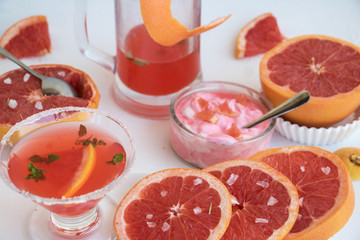 Grapefruit, Smoothie, Saft und Joghurt