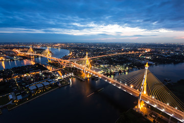 Fototapeta na wymiar Sunset Scene at Bhumibol Bridge in Bangkok