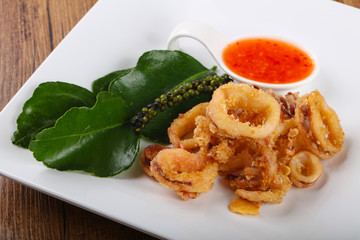 Fried squid rings