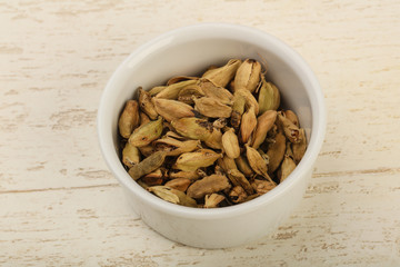 Dry cardamom seeds