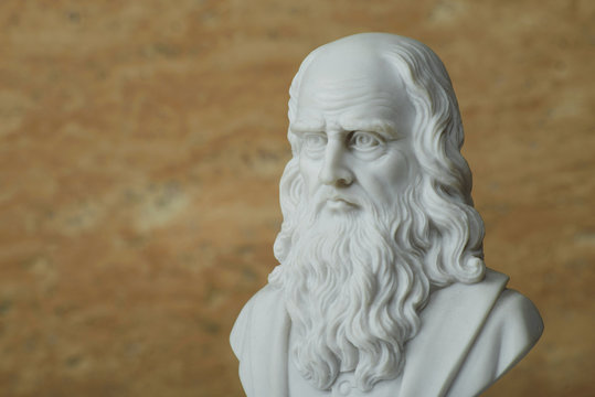 Statue of Leonardo Da Vinci,ancient Italian creator of art.