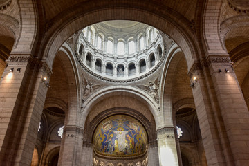 Fototapeta na wymiar Basilica Sacre Coeur - Paris, France