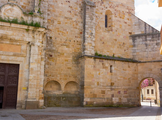 Fototapeta na wymiar church building Catholic typical of Northern Spain
