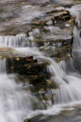 Obraz premium Wasserfall im Herbst, Schweden