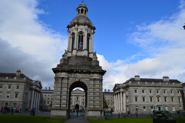 Fototapeta na wymiar Trinity college in Dublin