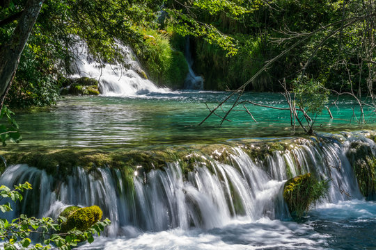 Waterfall © Tom