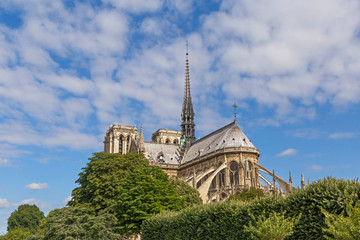Obraz na płótnie Canvas view on Notre-Dame de Paris cathedral in Paris at summer day