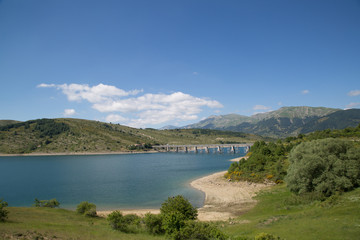 Lago di Campotosto