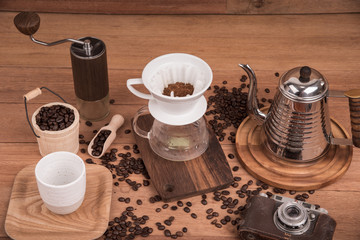 Obraz na płótnie Canvas coffee bean. a Cup of coffee. selective focus.