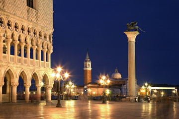 Fototapeta na wymiar Piazza San Marco – Square of St Mark in Venice. Italy