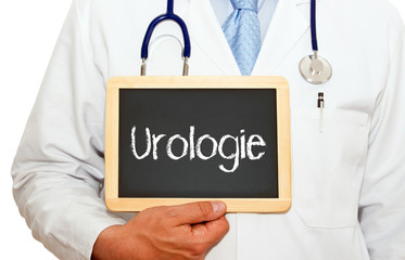 Urologie - Arzt mit Kreidetafel, Urologe auf weißem Hintergrund