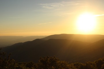 Bald Knob Mountain Lake Lodge