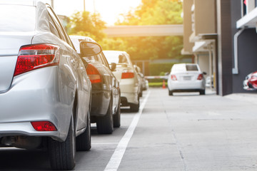 Car parking in line