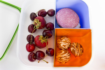 Lunch in the lunch box. Delicious and hearty snack. Replenishment of energy.