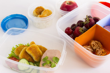 Lunch in the lunch box. Delicious and hearty snack. Replenishment of energy.