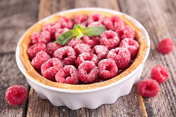 raspberry tart