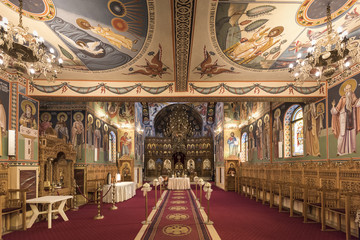 Obraz premium January 21st, 2017 - BUCHAREST - Inside views of Vatra Luminoasa church, at baptisme time