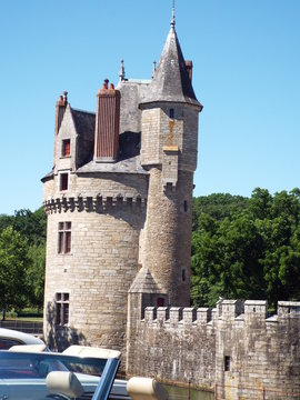 CHATEAU DE BRETESCHE A MISSILLAC