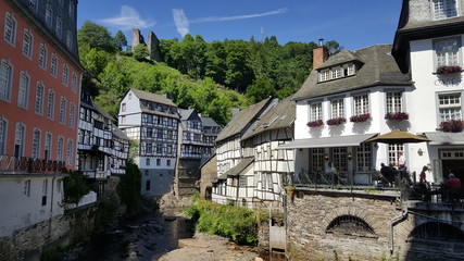Fototapeta na wymiar The Red House in Monschau
