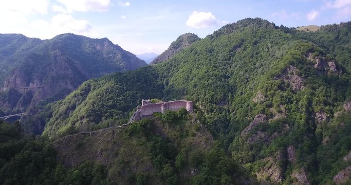 Poenari fortress near Arefu. Vlad the Impaler Castle in Transylvania