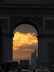 Fototapeta na wymiar Burning Sunset in Paris