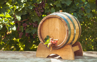 The wooden barrel