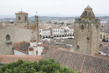 Obraz premium Main Square, Church and Tower, Trujillo