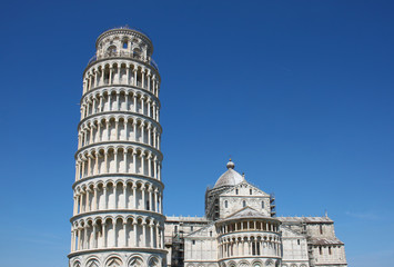 Pisa Complex 02