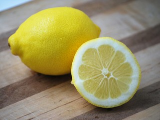 Lemon with slice